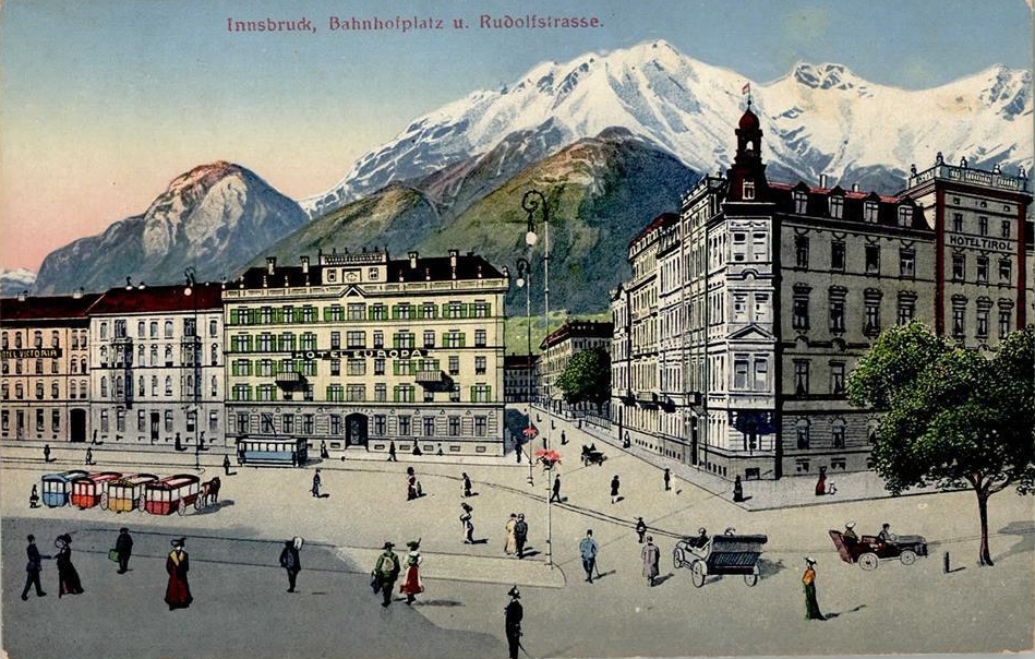 Innsbruck Bahnhofsplatz