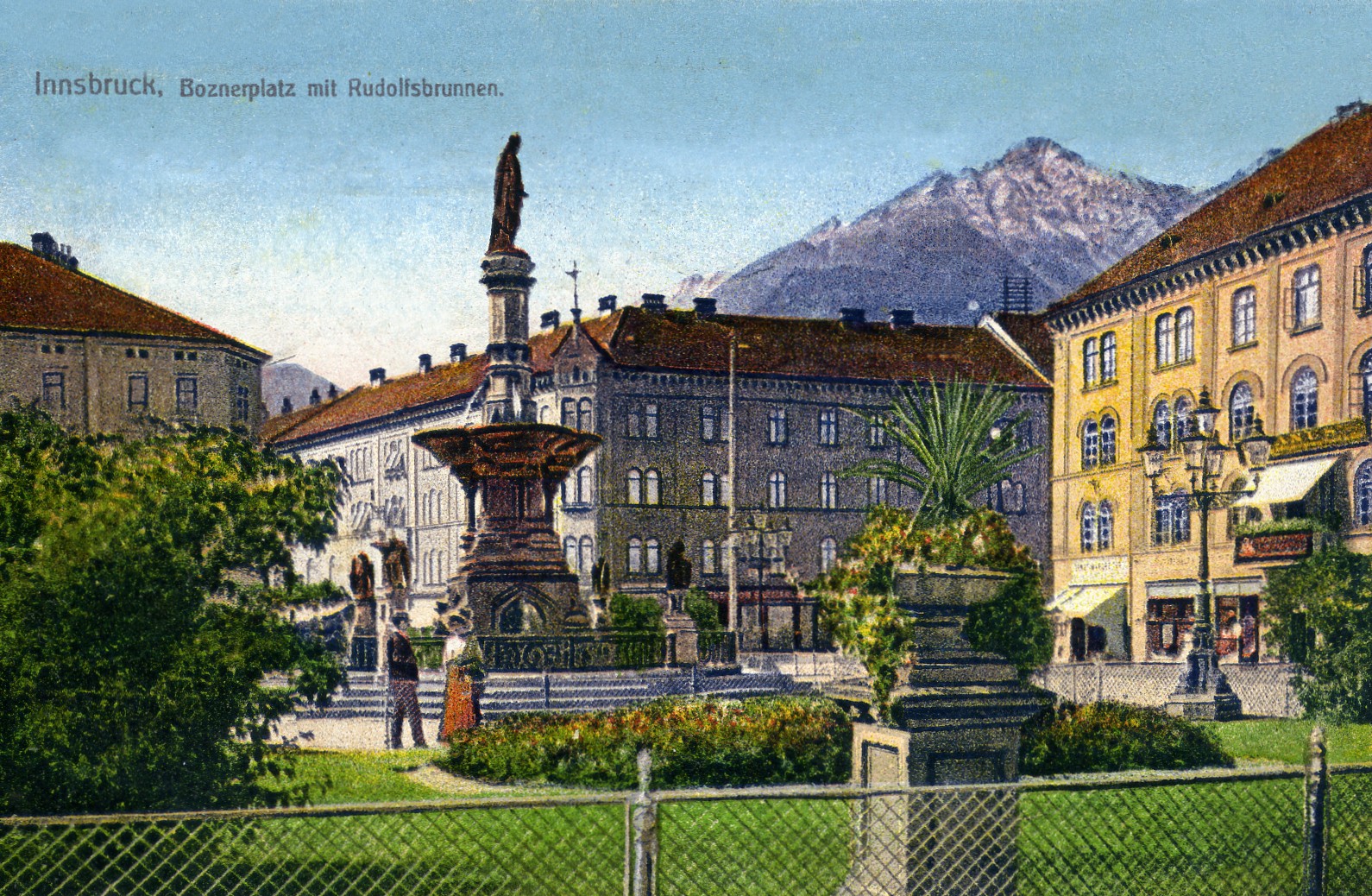 Innsbruck Boznerplatz