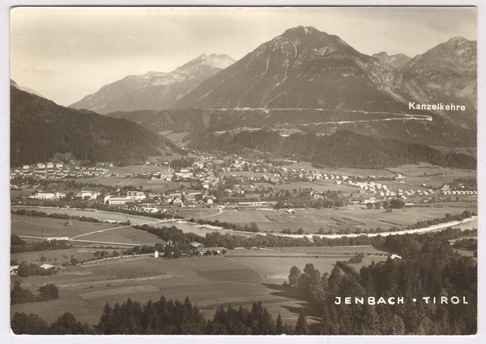 Jenbach Ortsansicht