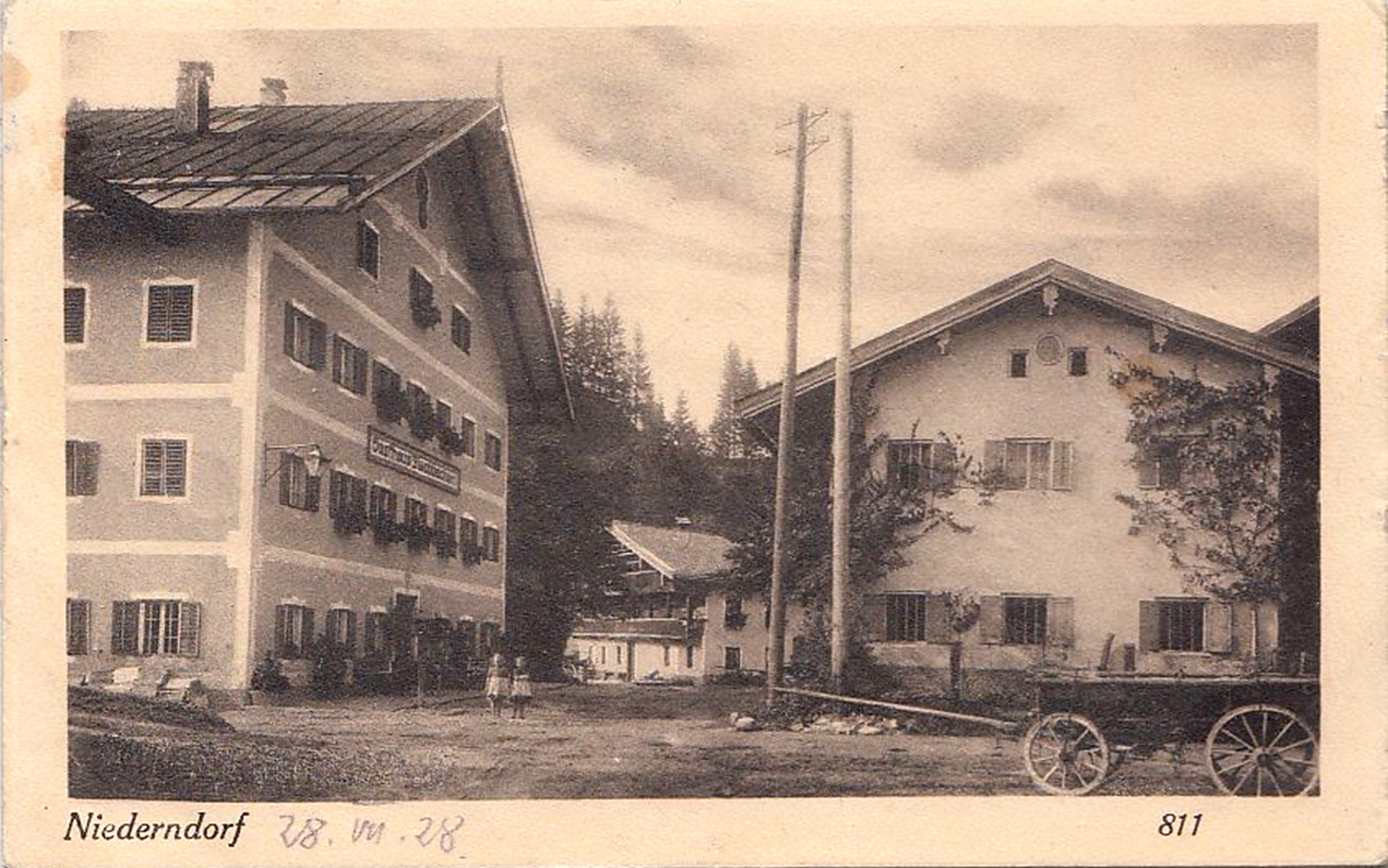 Niederndorf Dorfplatz