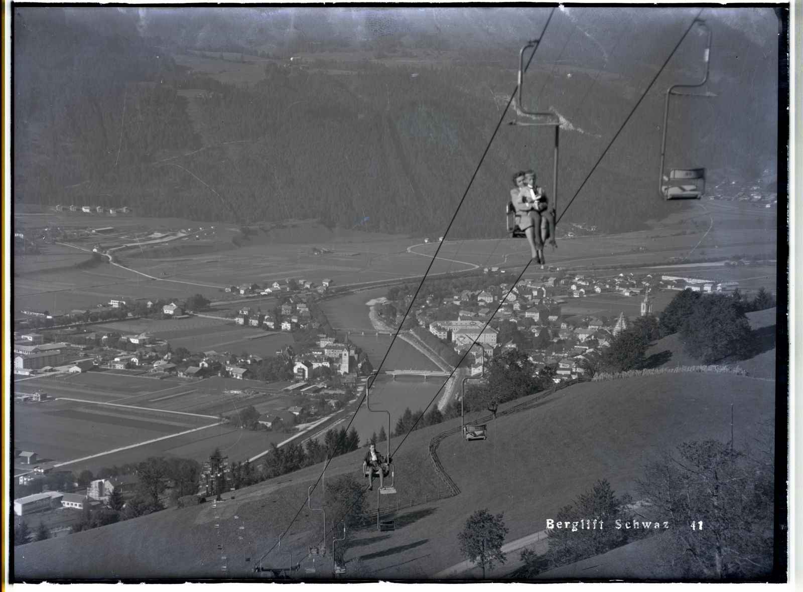 Schwaz, Berglift mit Blick auf Schwaz