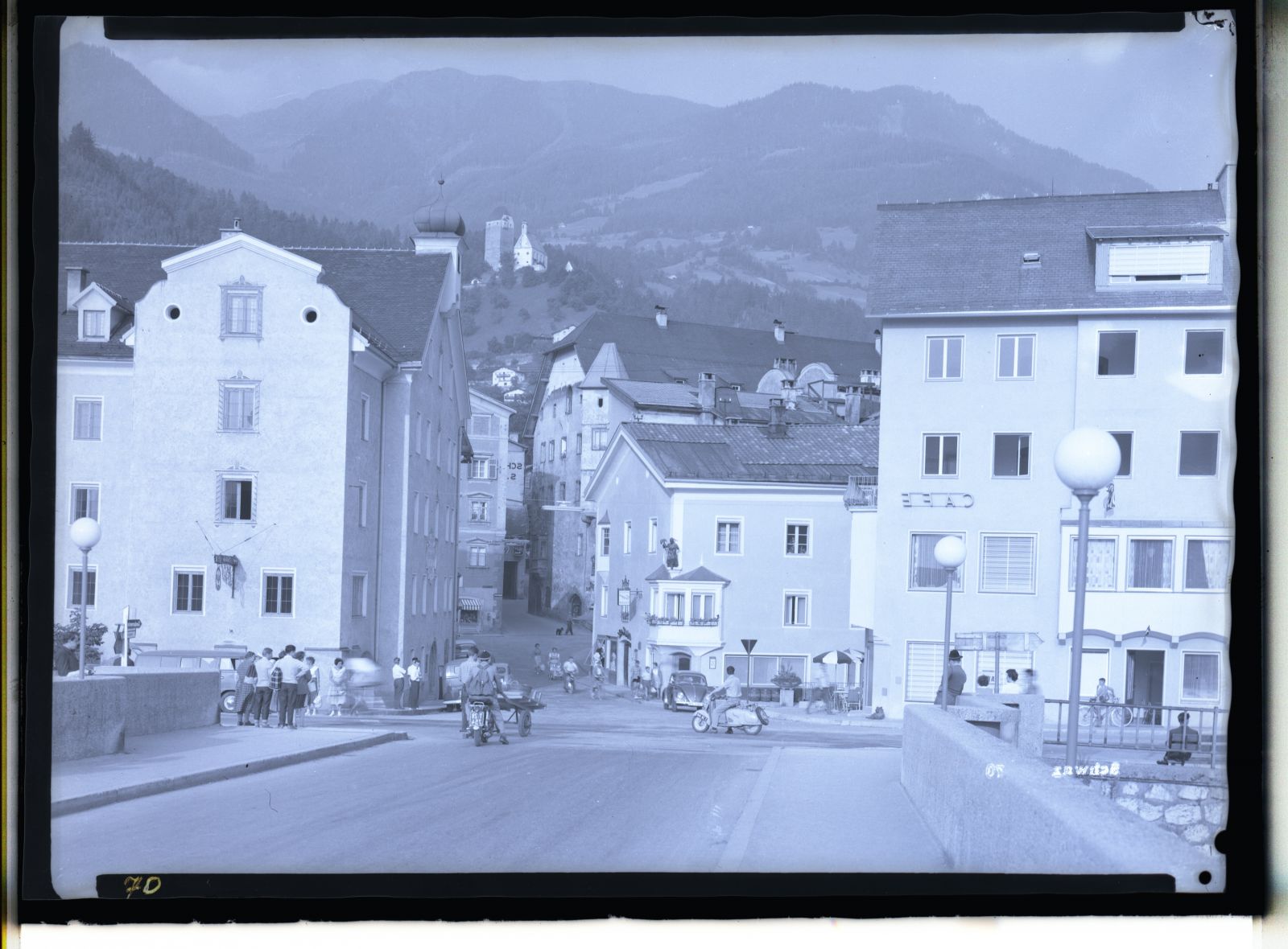 Schwaz, Innbrücke, Cafe