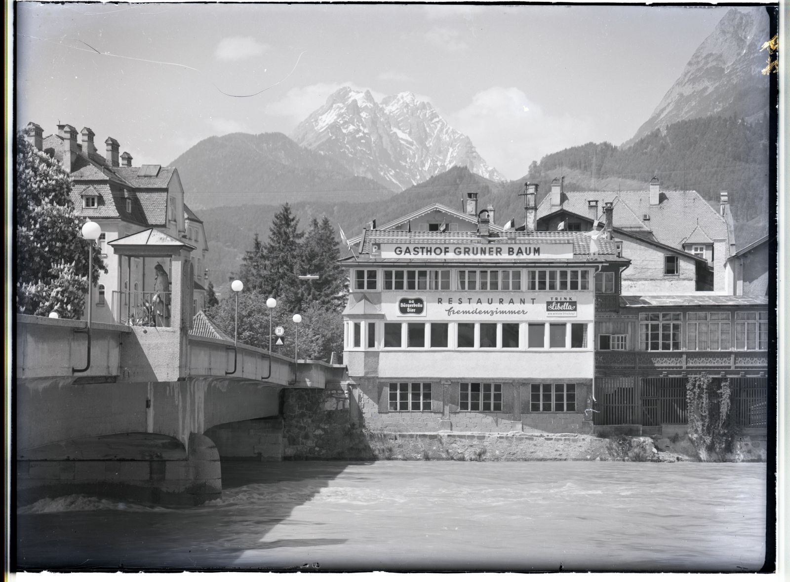 Schwaz, Innbrücke, Gasthof grüner Baum