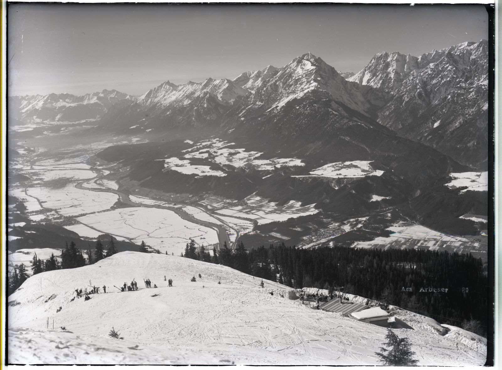 Am Arbeser, Winter mit Schifahrer