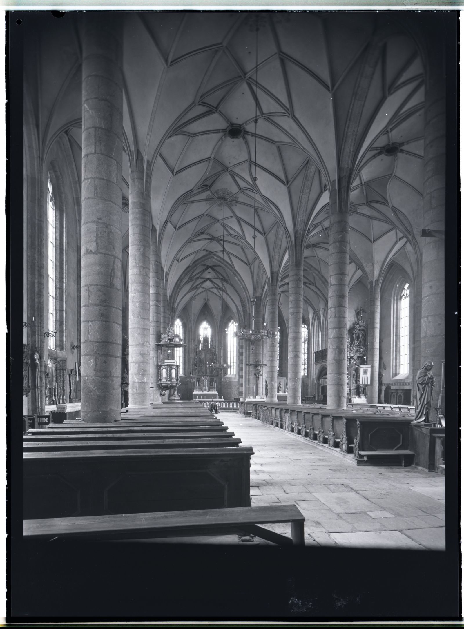 Pfarrkirche Schwaz, Innenraum