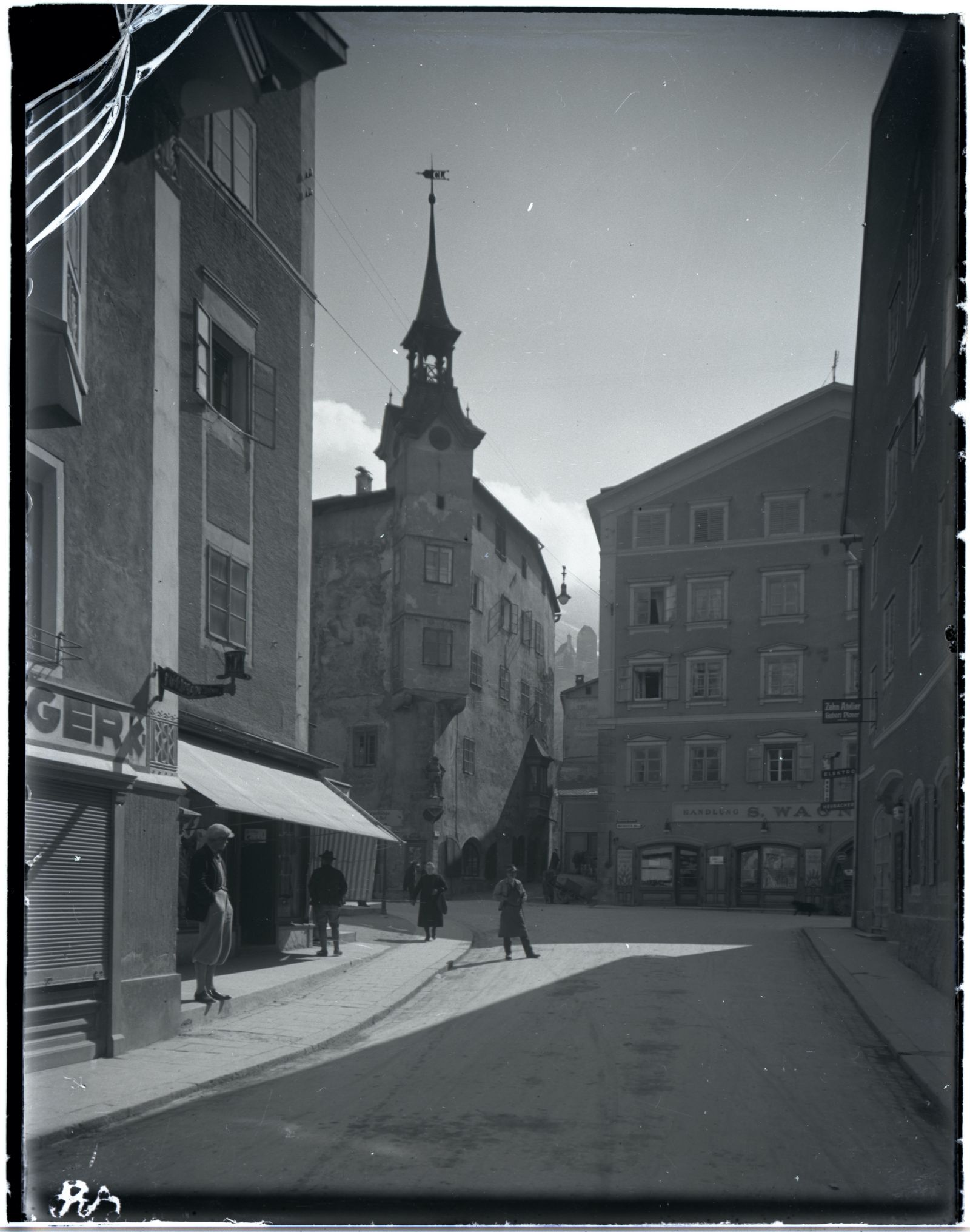 Das oft fälschlich als Fuggerhaus bezeichnete Stöcklgebäude. Rathaus