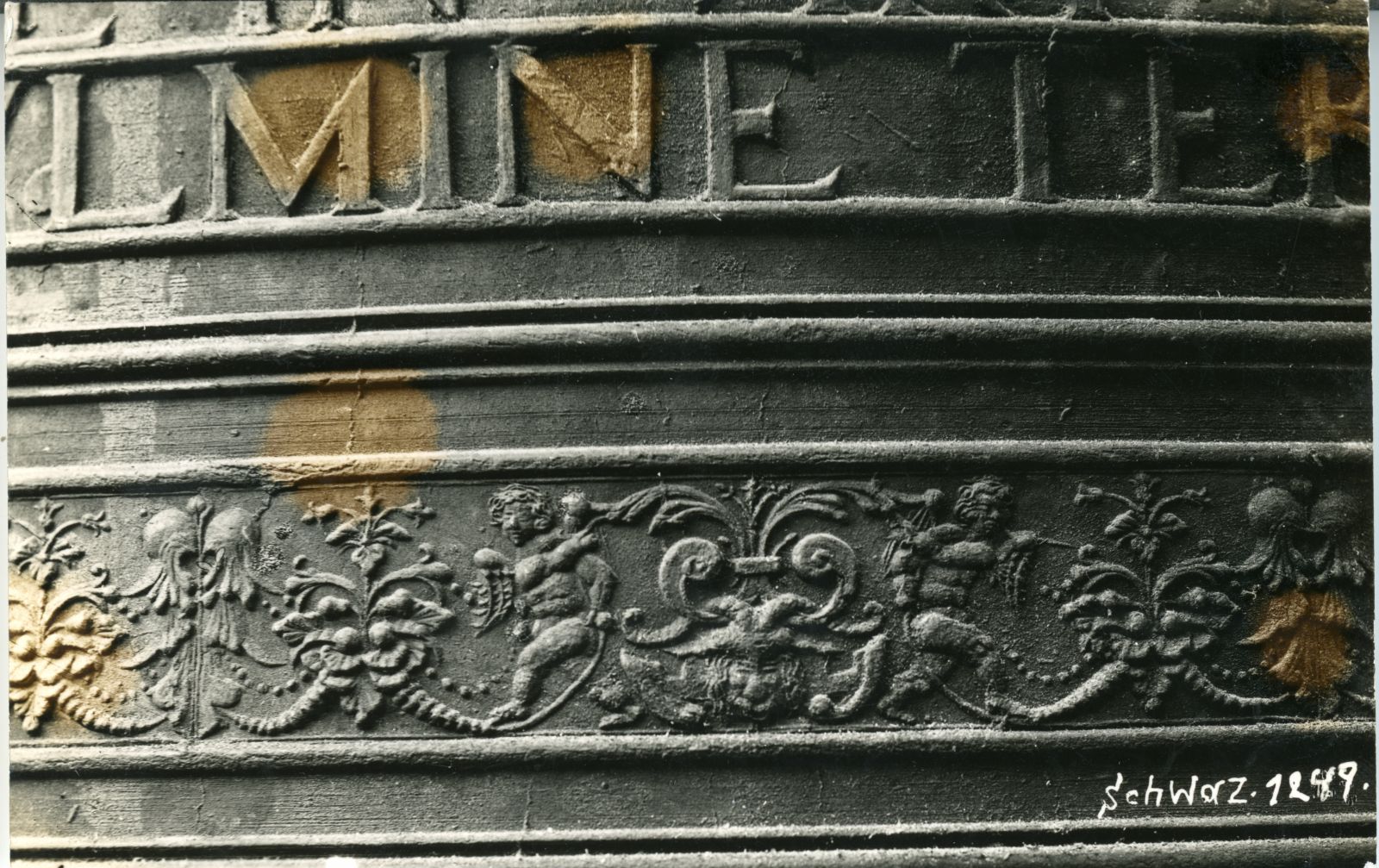 Kleine Glocke von Löffler, Reliefansicht