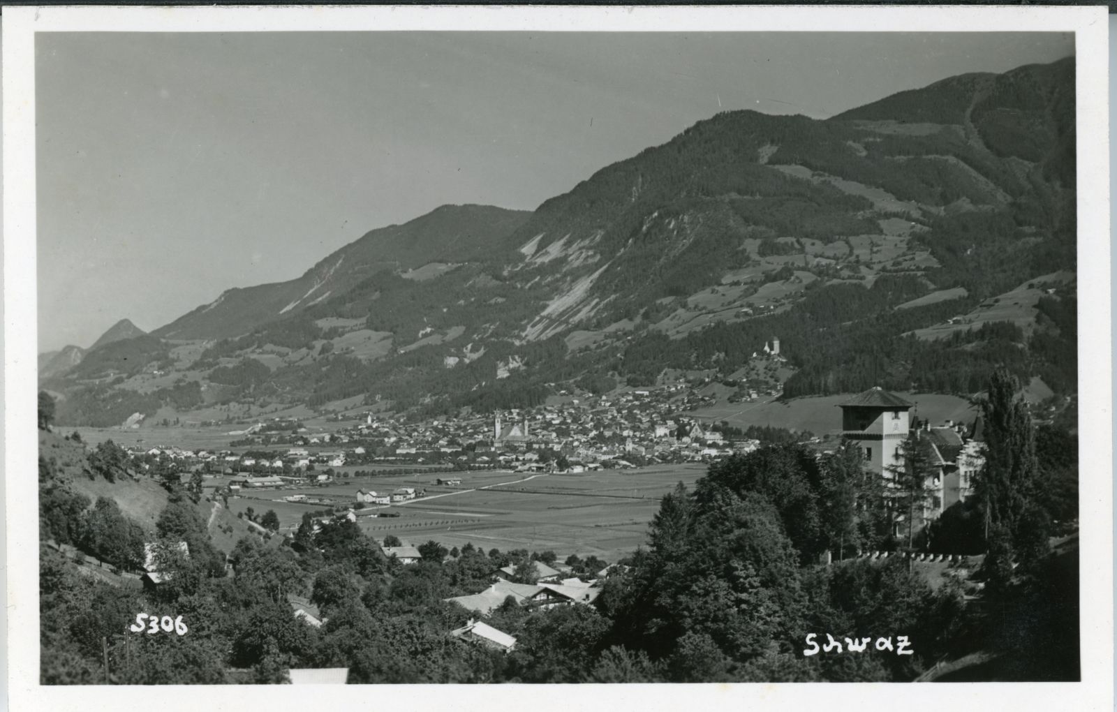 Schwaz mit Siegmundslust im Vordergrund